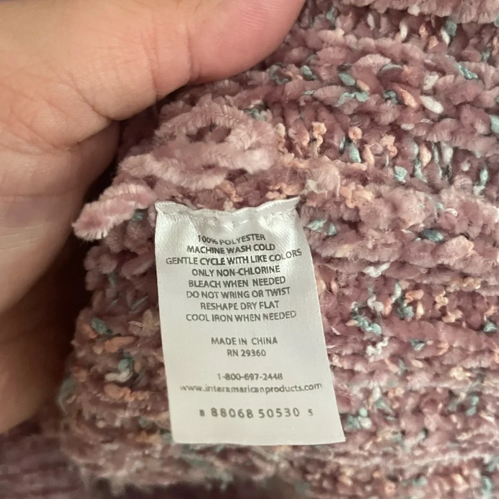 Distressed Dip Pink Sweater - Picture 7 of 8